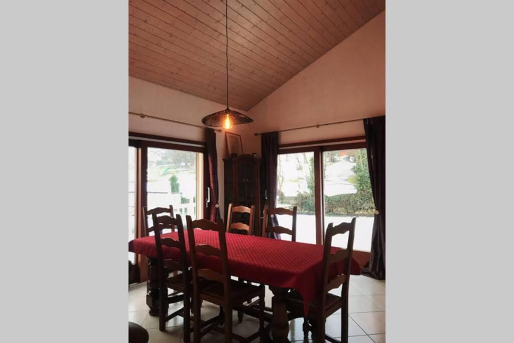 Maison Entiere Au Pied Du Plateau Du Retord 2 Chambres Sdb - Vouvray Ochiaz Exterior foto